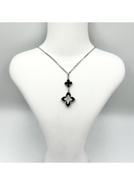 Колие “Black Flower”