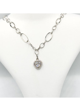 Колие “Distrito”